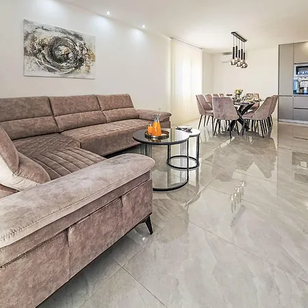 Budimir By Interhome Semesterbostad Imotski