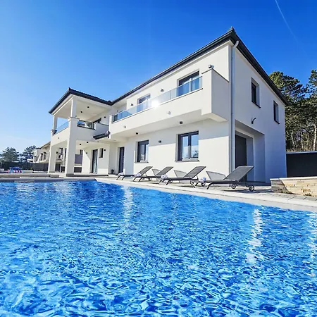 Budimir By Interhome Semesterbostad