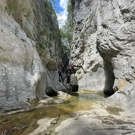 Semesterbostad Budimir By Interhome