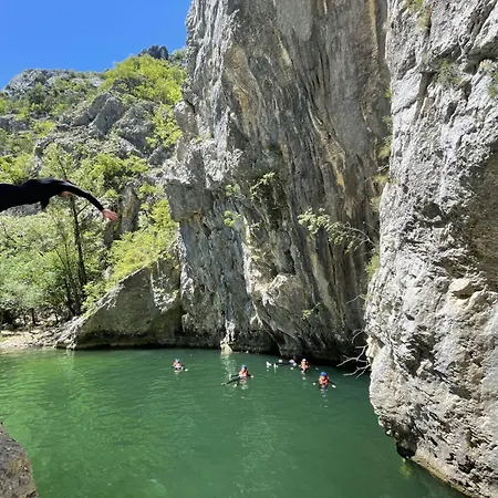 Semesterbostad Budimir By Interhome *